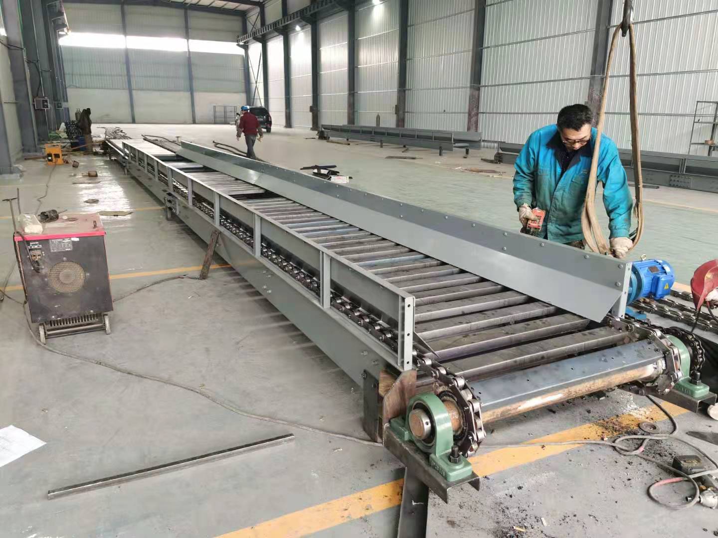 板式輸送機(jī) 板式輸送機(jī)